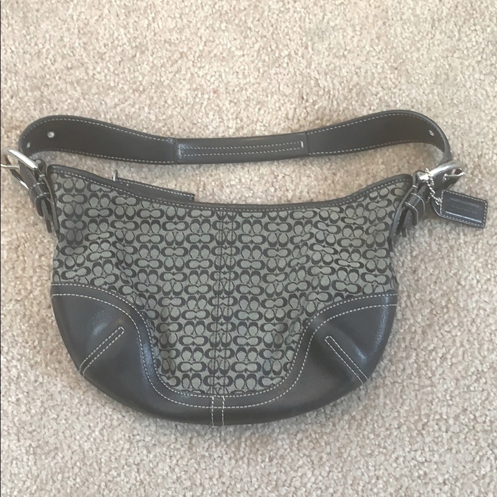 Black classic Coach bag